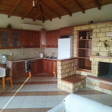Papadeas Villas Megali Mantineia Buitenkant foto