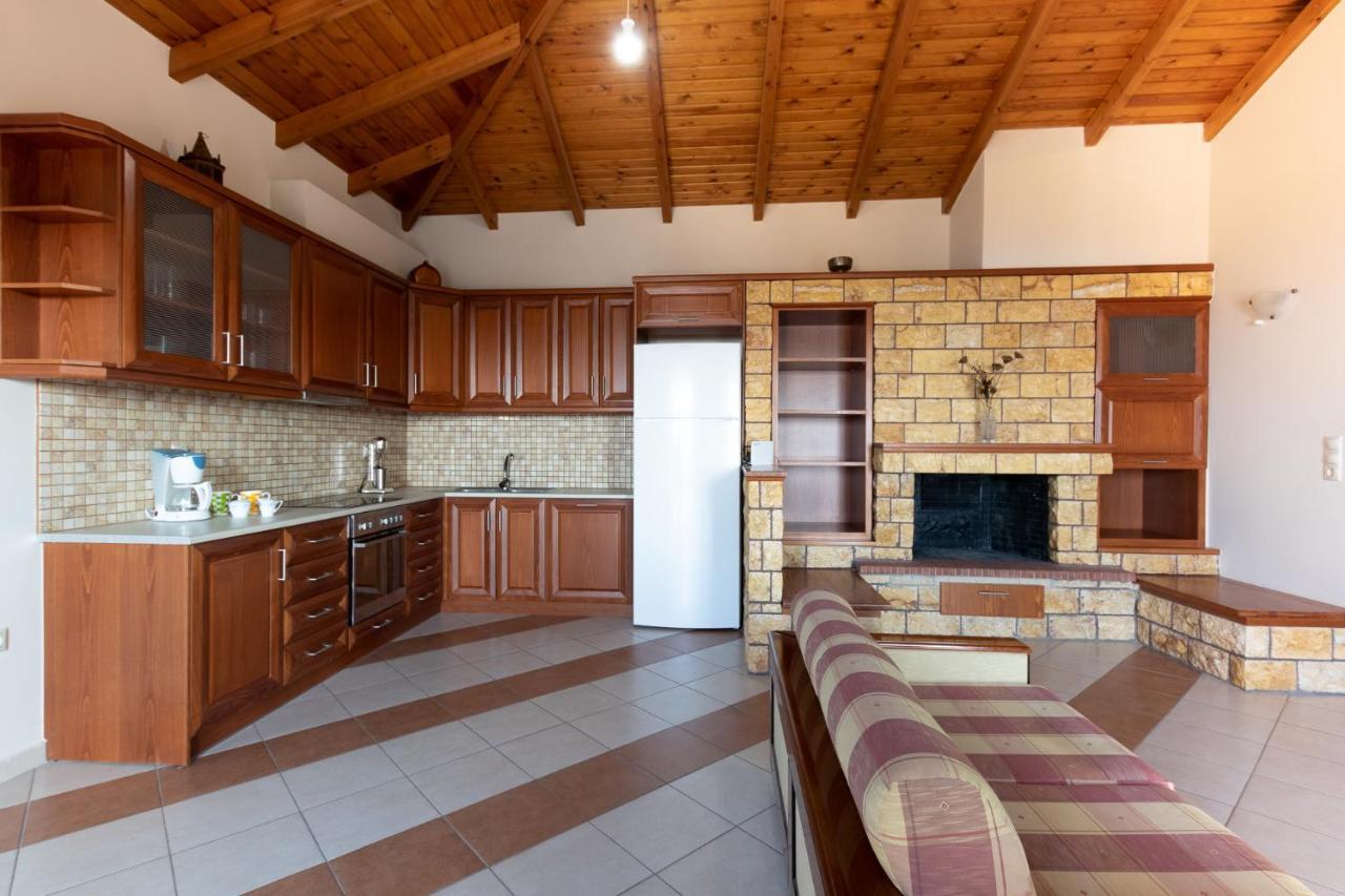 Papadeas Villas Megali Mantineia Buitenkant foto