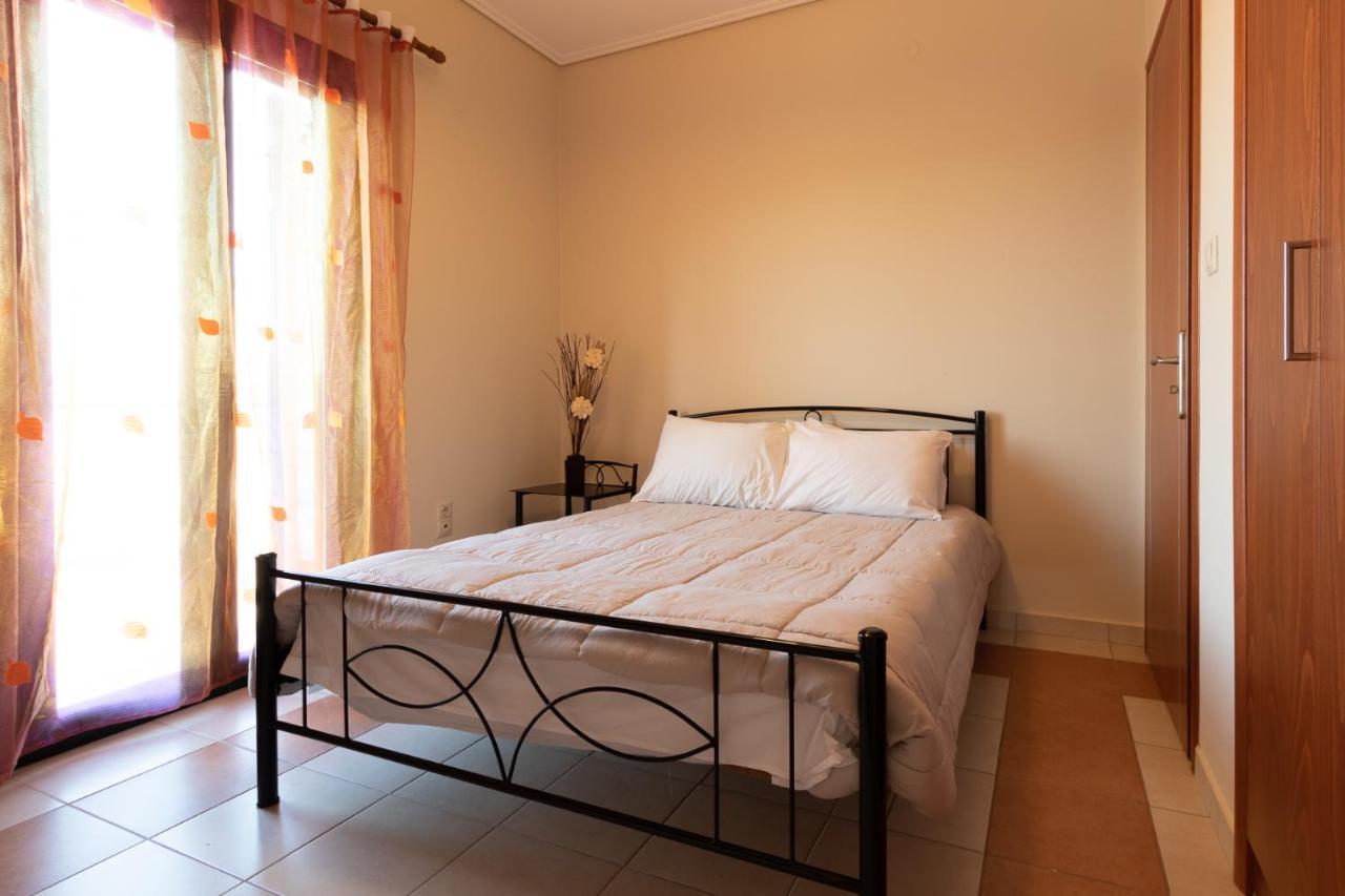 Papadeas Villas Megali Mantineia Buitenkant foto