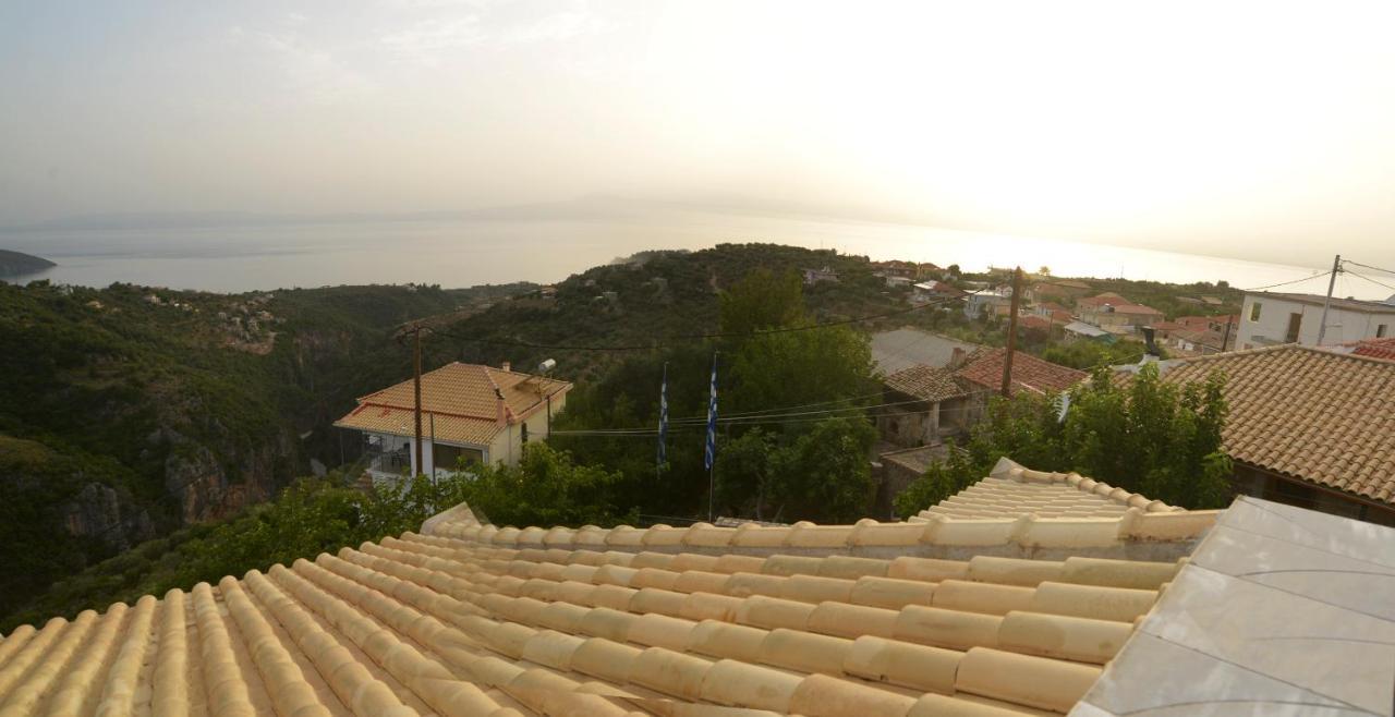 Papadeas Villas Megali Mantineia Buitenkant foto