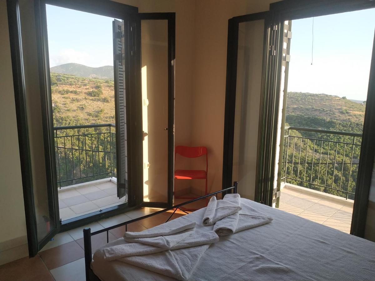 Papadeas Villas Megali Mantineia Buitenkant foto