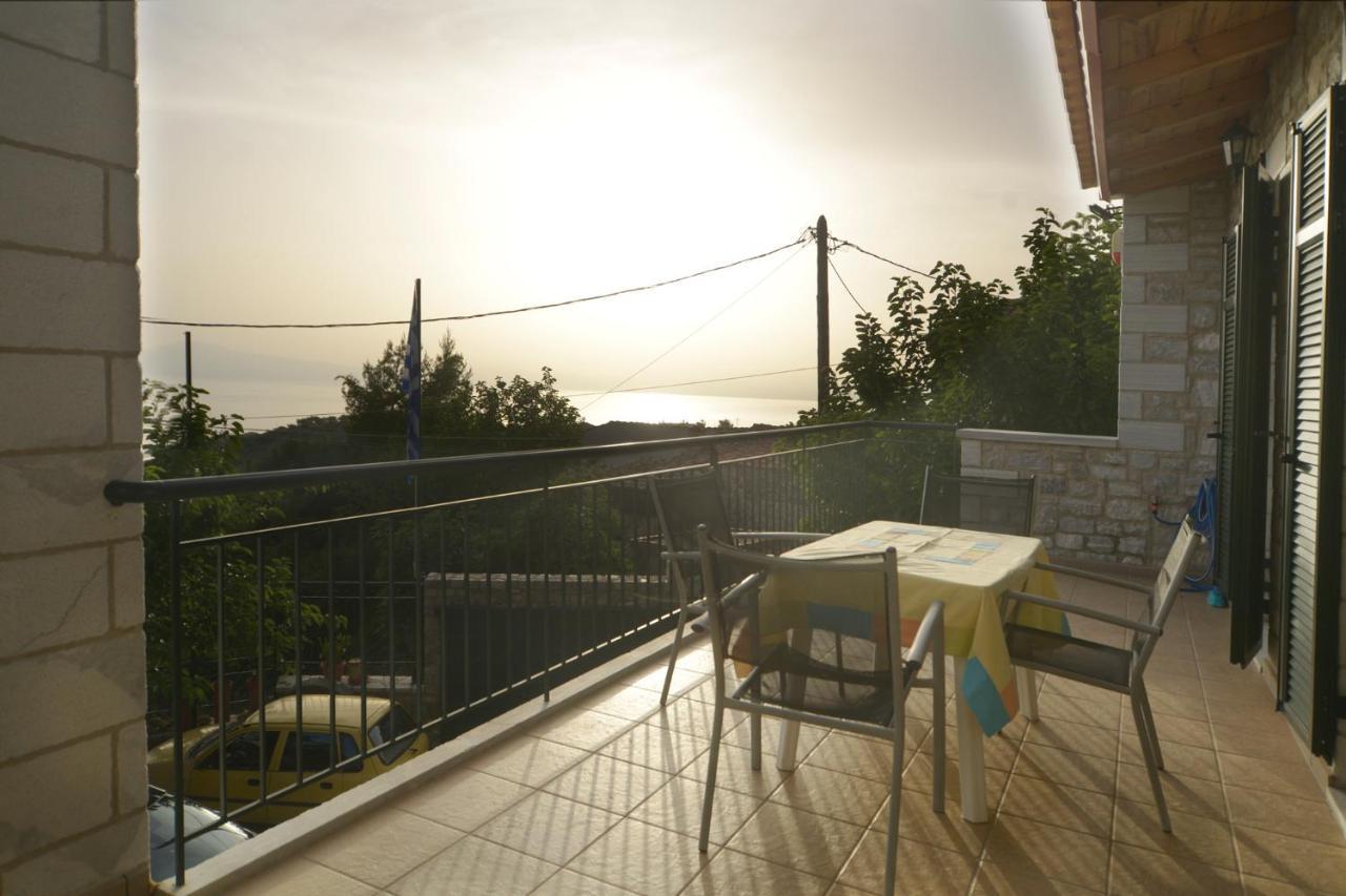 Papadeas Villas Megali Mantineia Buitenkant foto